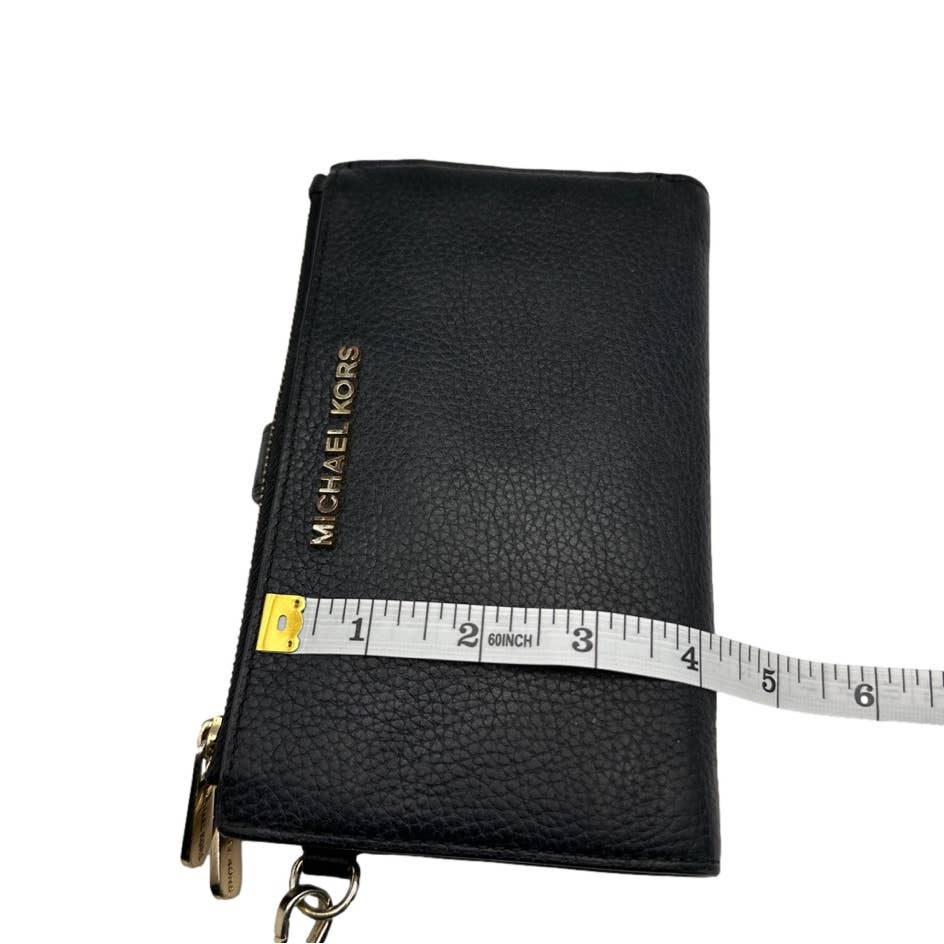 MICHAEL KORS Black Jet Set Tavel Wallet w/ Phone Holder