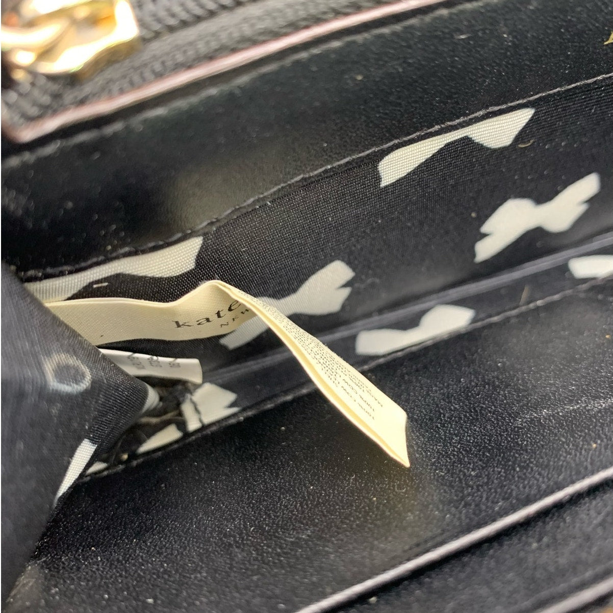 Kate Spade New York Bow Zip Around Wallet