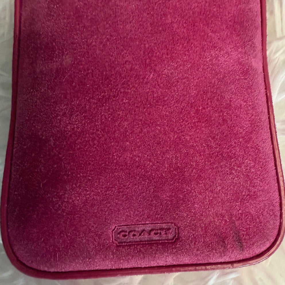 y2k COACH Vintage Pink Suede Turnlock Card Case / Holder Wristlet
