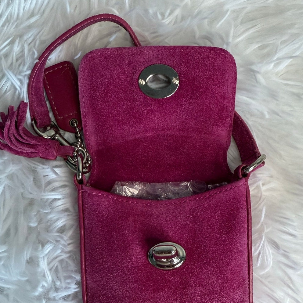 y2k COACH Vintage Pink Suede Turnlock Card Case / Holder Wristlet