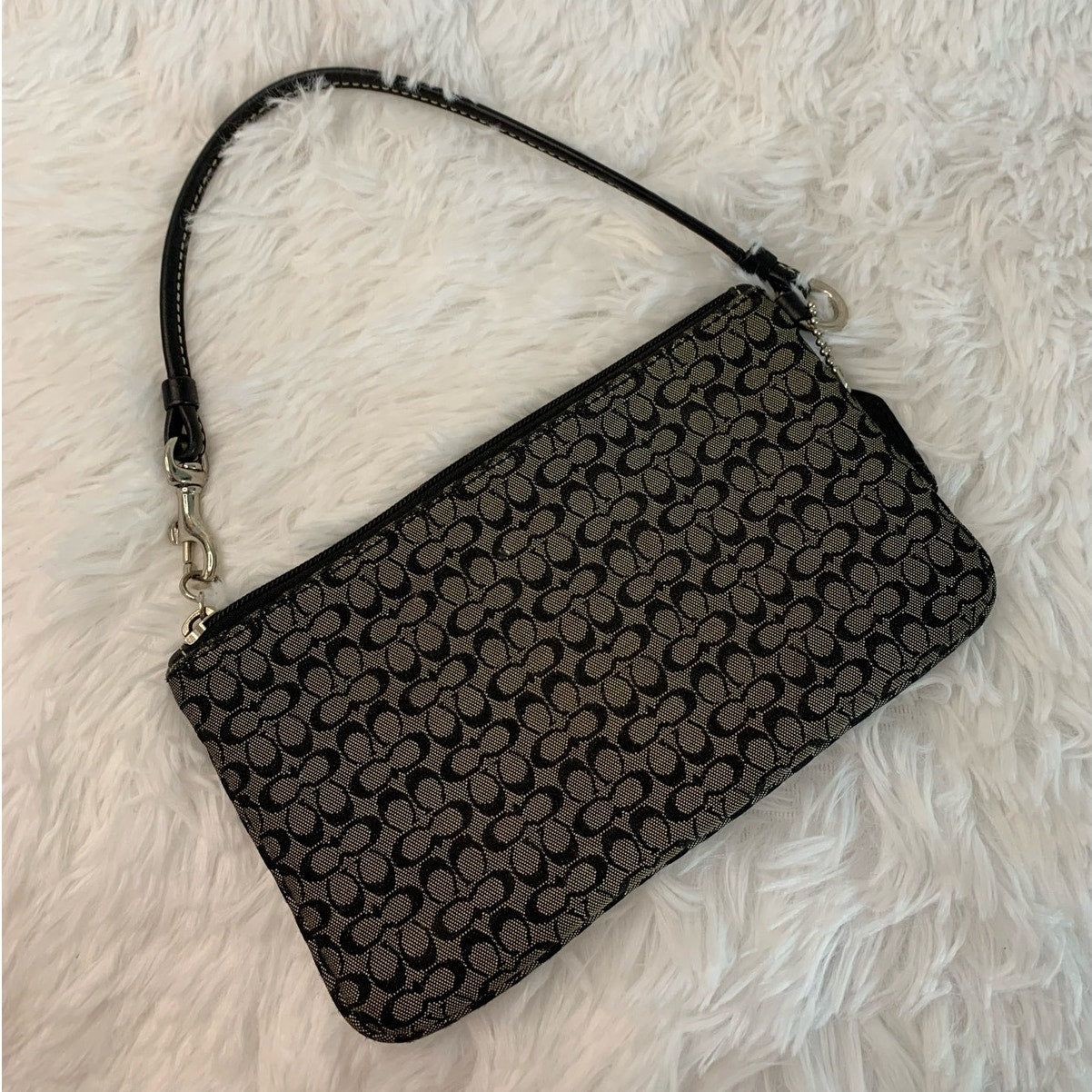 y2k COACH Buckle Soho Black Gray Signature Canvas Wristlet
