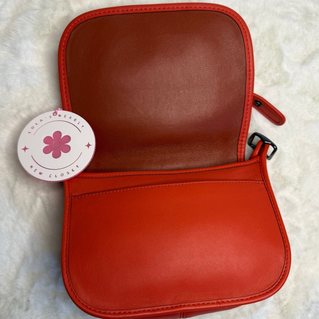 COACH Saddle 18 Shoulder Bag Crossbody