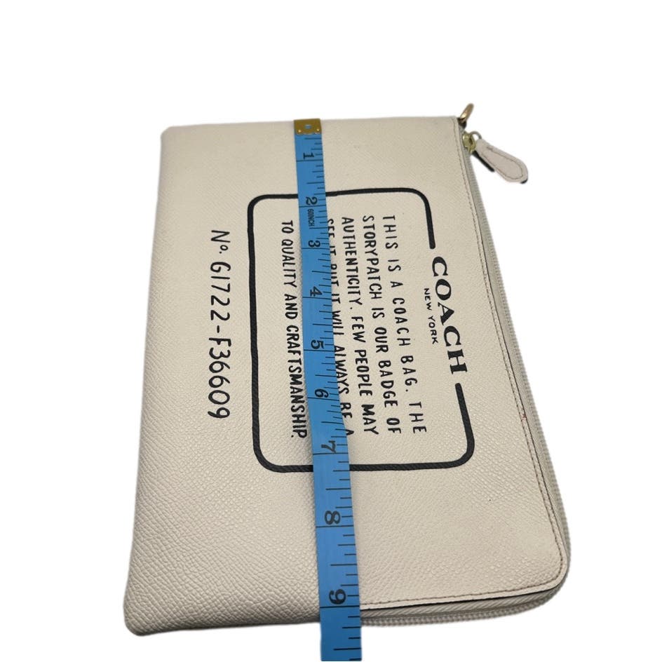 COACH Off white Cream Pouch