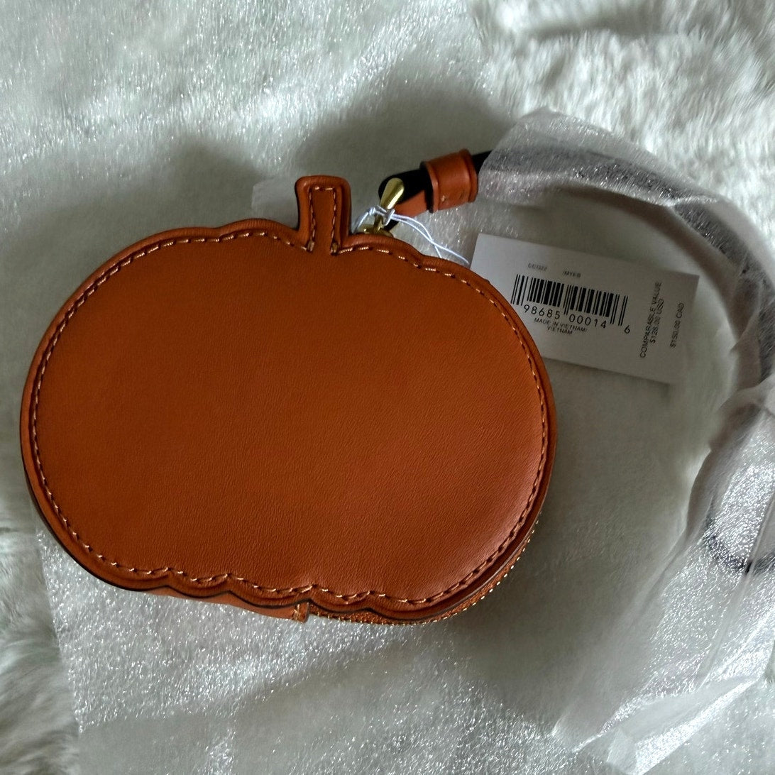 NWT Coach Halloween Pumpkin Coin Case Wristlet