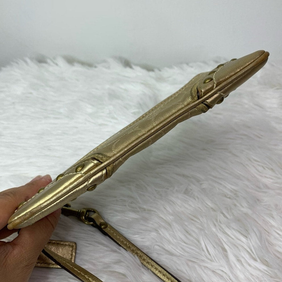 y2k COACH Gold Stud Signature Wristlet