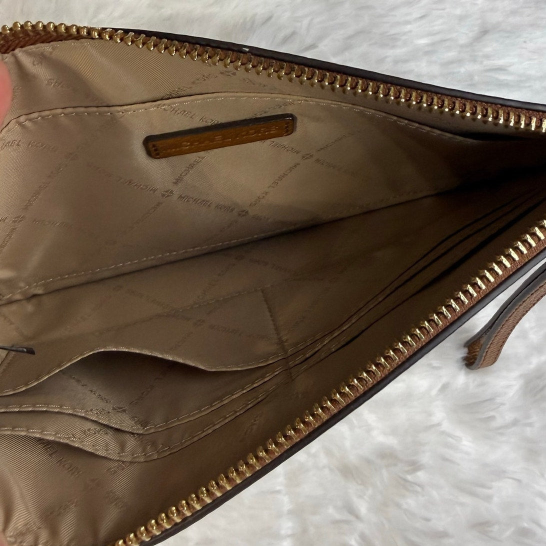 MICHAEL KORS Brown Wristlet