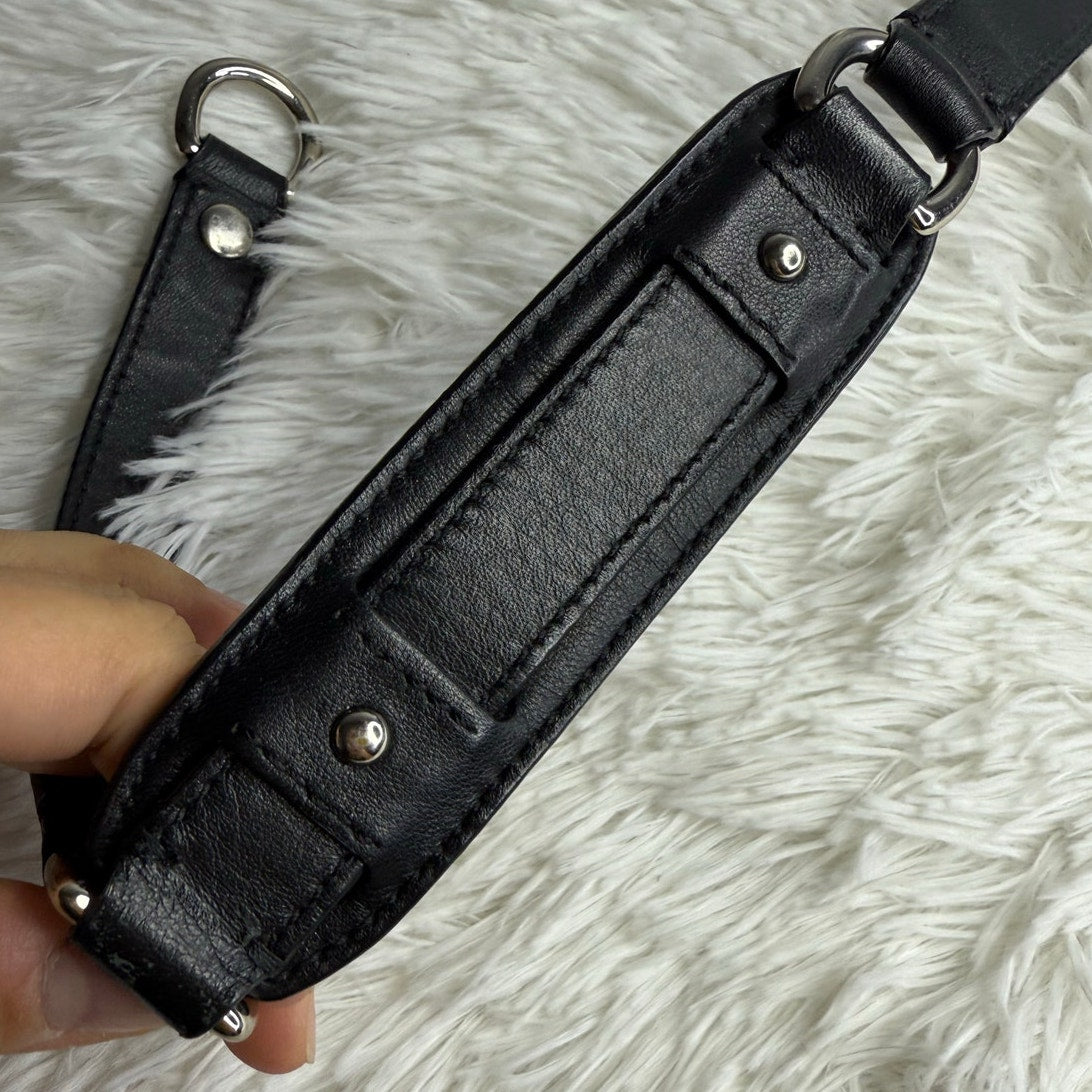Black Shoulder Replacement Strap