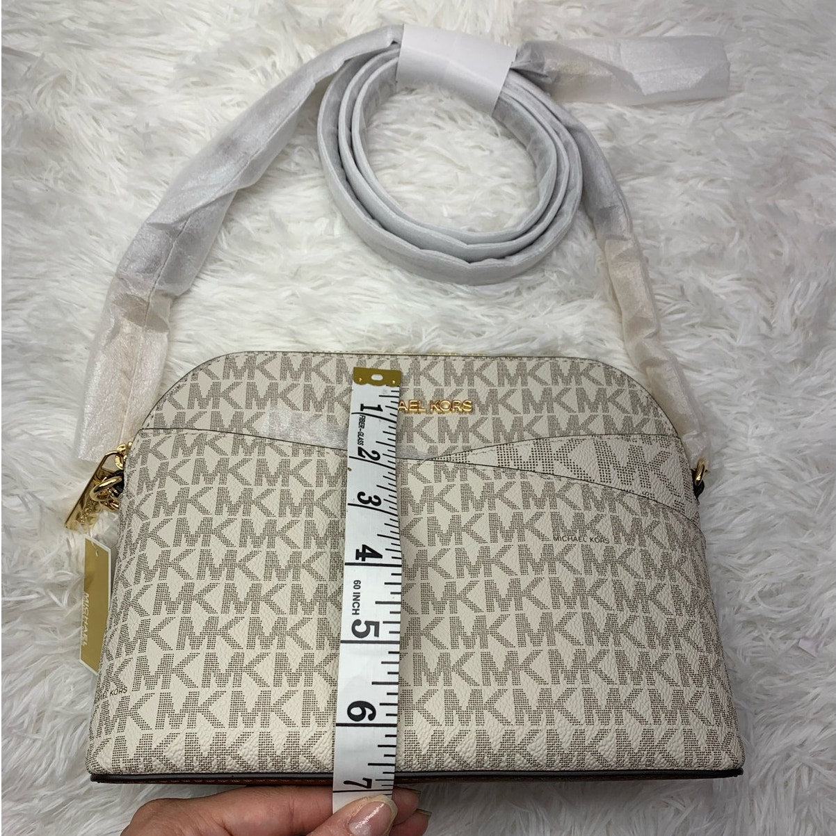 NWT MICHAEL KORS Jet Set Travel Medium Logo Dome Crossbody Bag