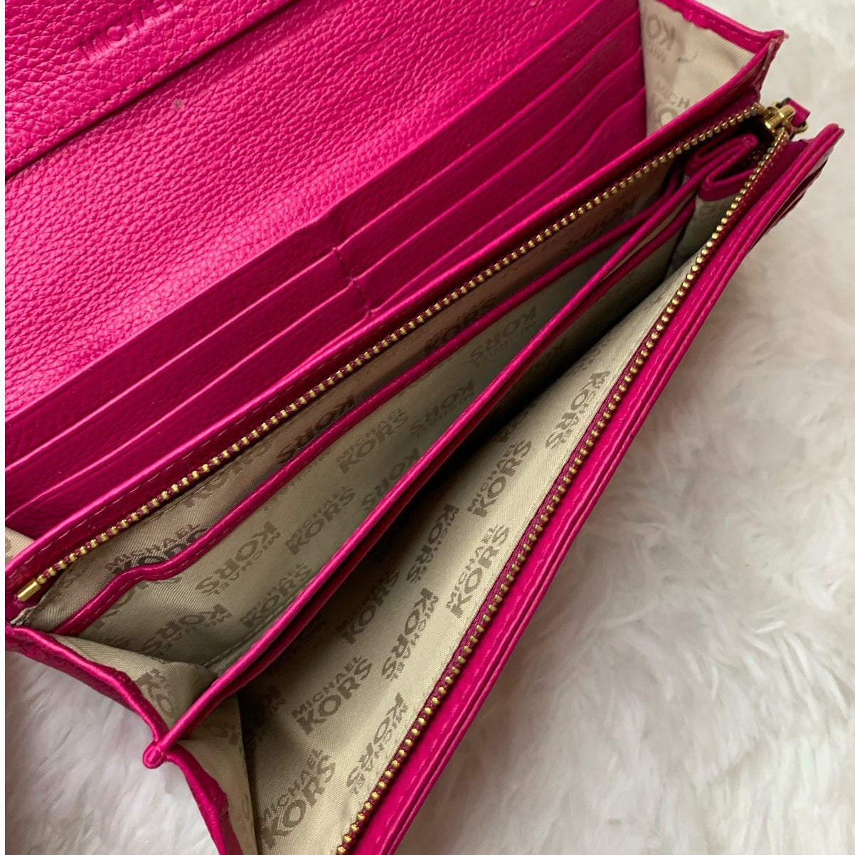 Michael Kors Pink Wallet
