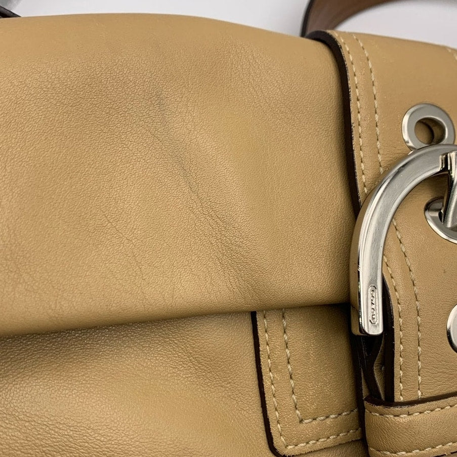 Vintage COACH Y2k Soho Saddle Tan Flap Shoulder Bag