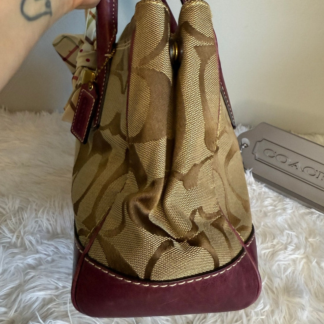 COACH 2010 Madeline Turnlock Signature Purple Brown Shoulder Bag Tote