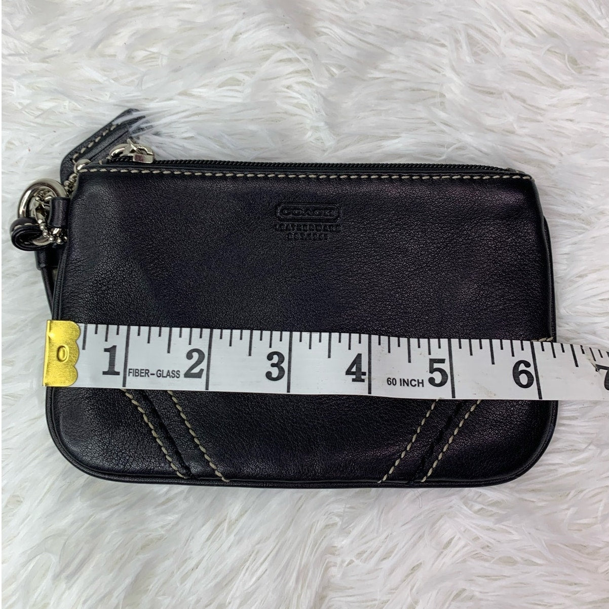 Vintage COACH y2k Black Leatherware Wristlet