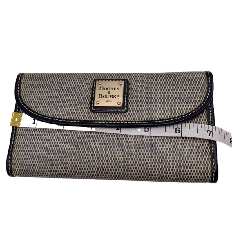 DOONEY & BOURKE Black and Gray Wallet