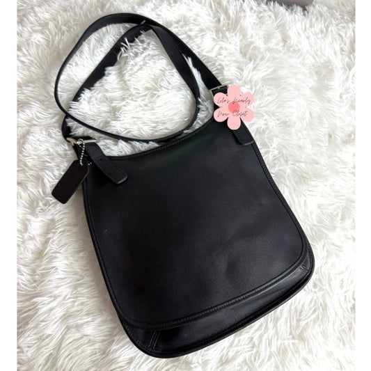 Vintage COACH 9131 Navy Nickle Small Hippie Flap Crossbody Bag