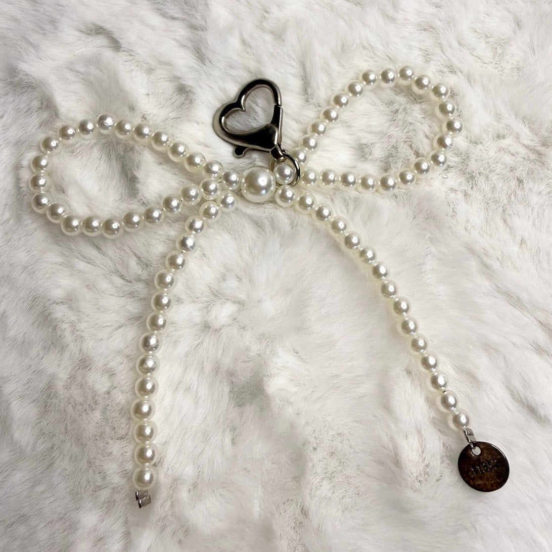 White Bowknot Heart Sweet Charm Pearl Bow Bag Charm Fashion Charm
