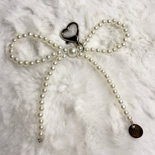 White Bowknot Heart Sweet Charm Pearl Bow Bag Charm Fashion Charm