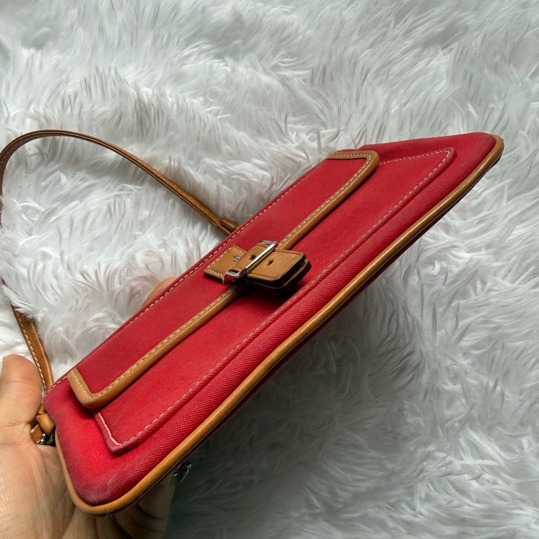 Vintage COACH y2k Red 2 Toned Wristlet