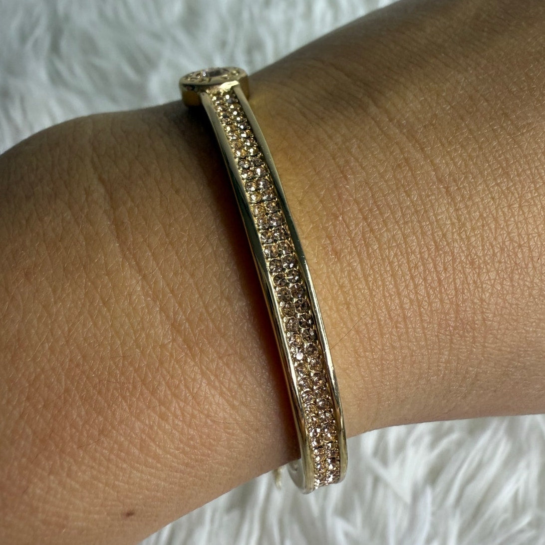 COACH Logo Single Crystal Chip Open Circle Bangle Bracelet Cuff Crystal Pave
