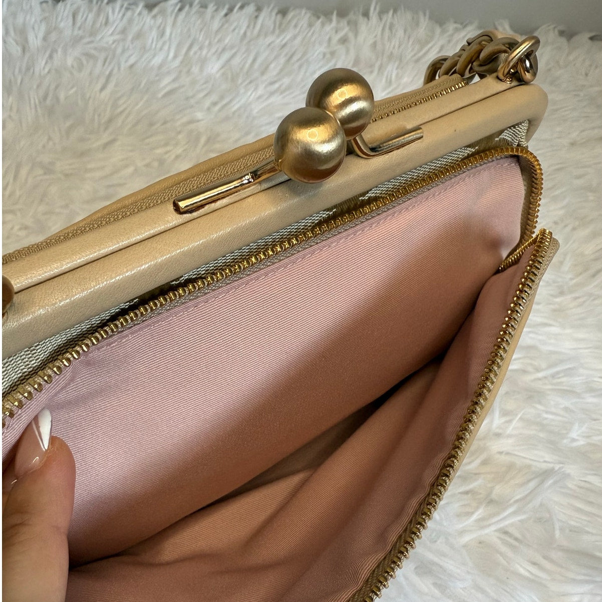 y2k COACH 2008 Parker Op Art Kisslock Shoulder Bag