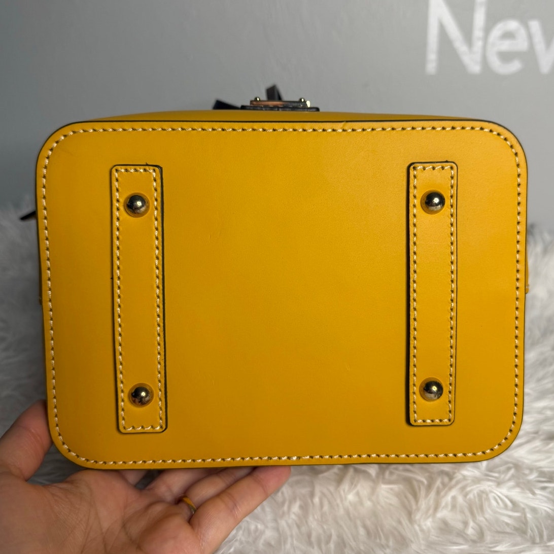 DOONEY & BOURKE Yellow Beacon Drawstring Shoulder Bag Purse