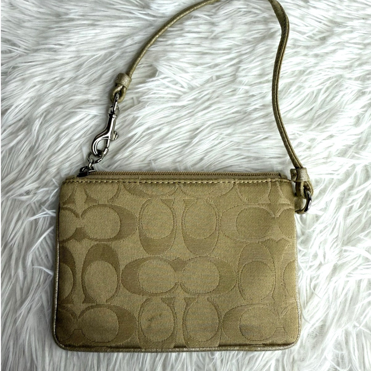 SALE COACH Poppy Tan Signature Canvas Wristlet