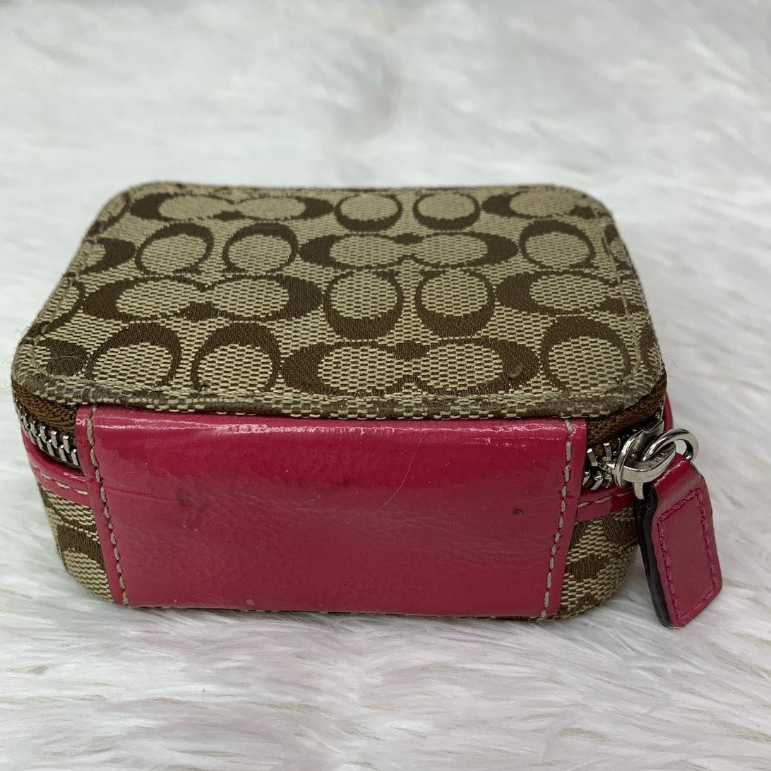 COACH Triple pill case / small case