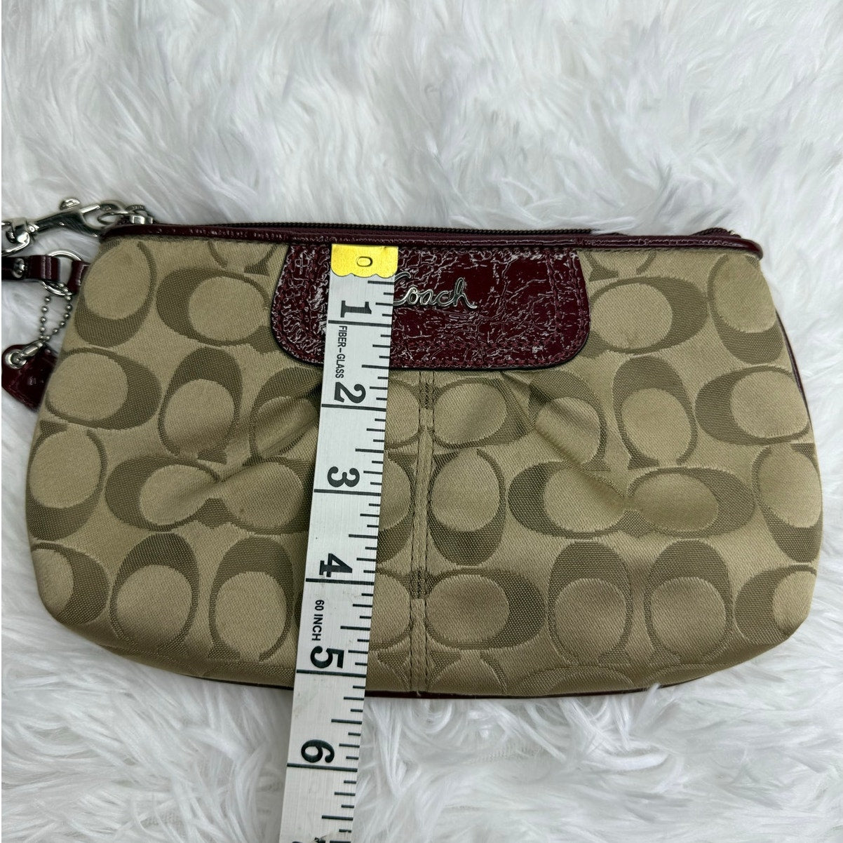 COACH y2k Brown Burgundy Signature Wristlet w/ Card Slots