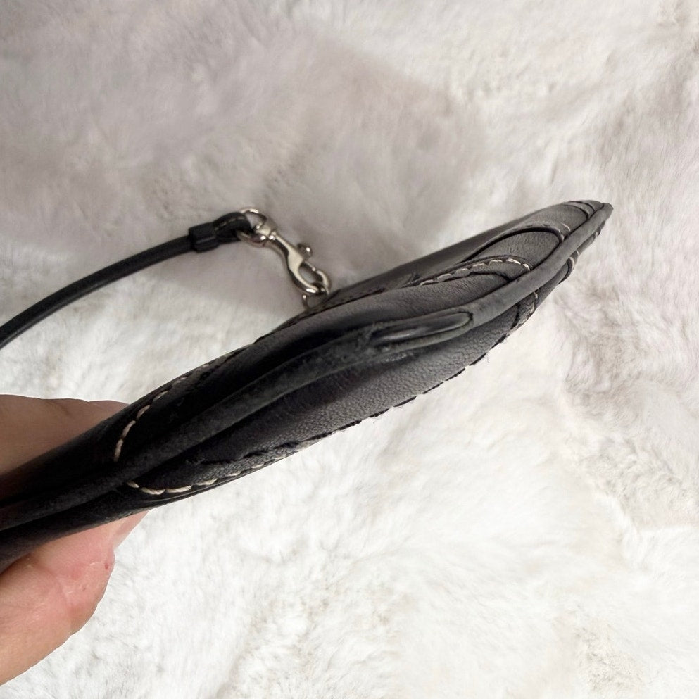 y2k COACH Black Leatherware Wristlet