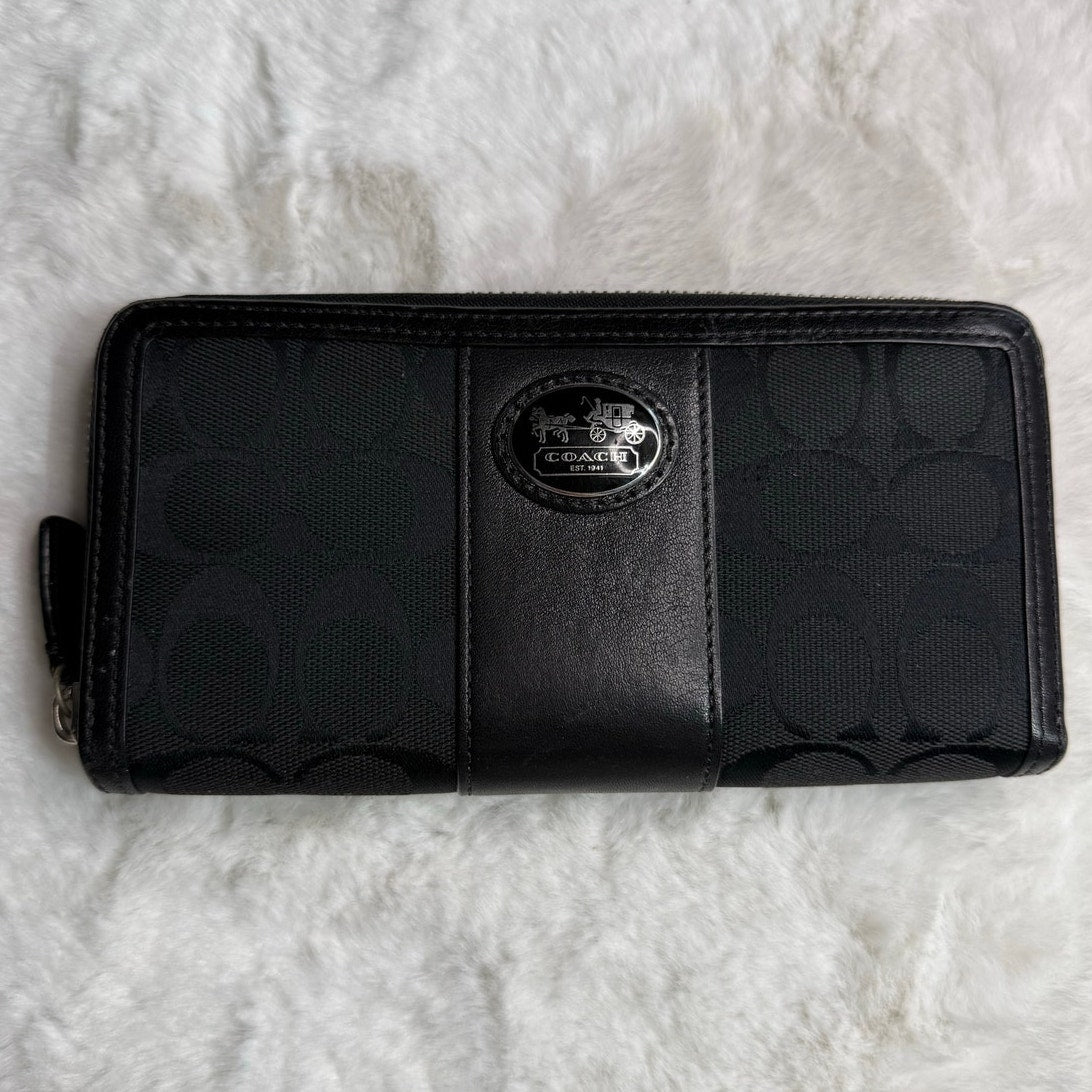 COACH y2k Black Canvas Leatherware Legacy Signature Wallet
