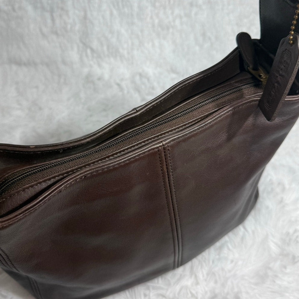 Vintage COACH 1997 Mahogany 4174 Flatiron Zip Shoulder Bag