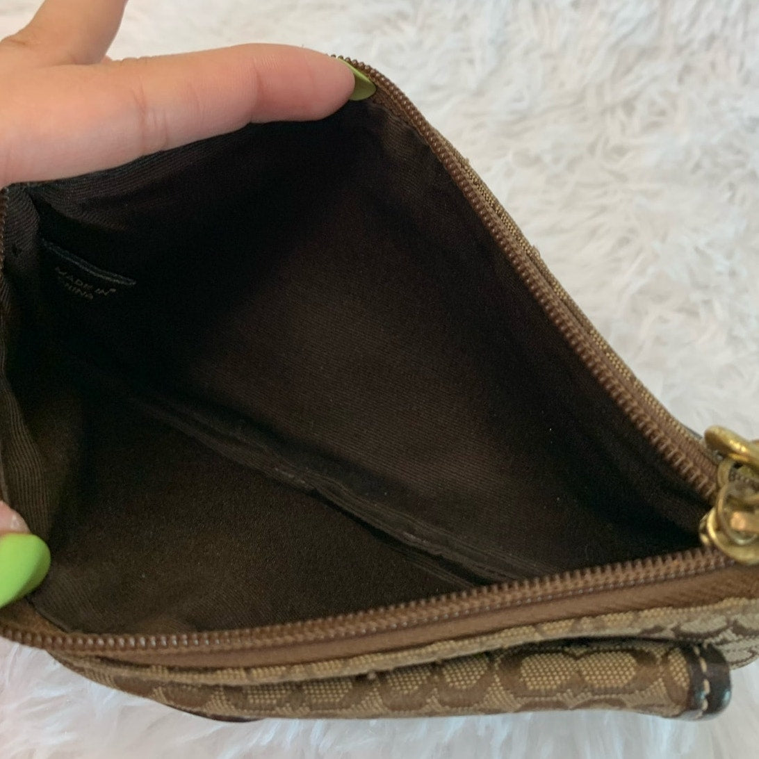 y2k COACH Brown Signature Canvas Wristlet