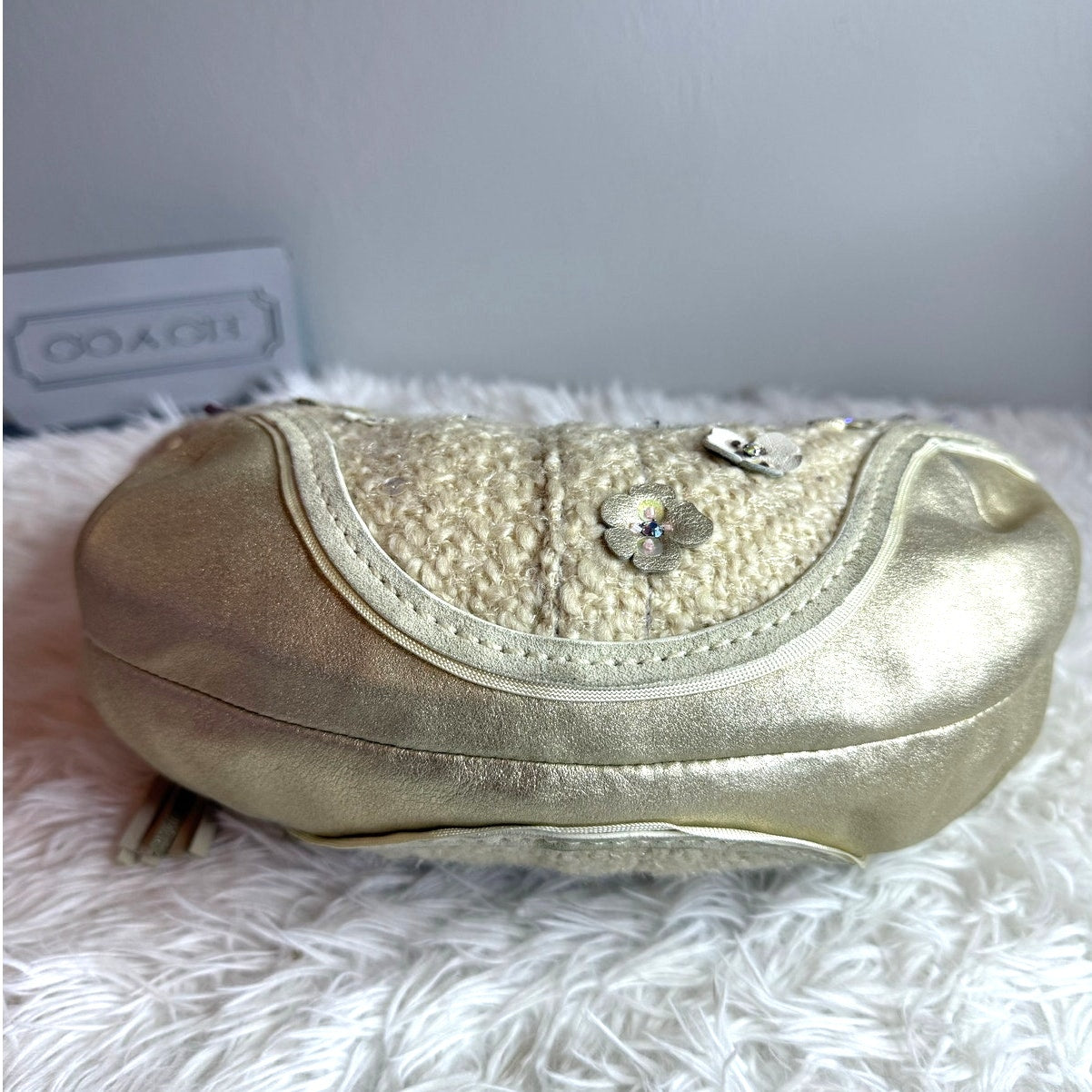 RARE! Coach Vintage Chelsea Tweed Hobo In Sequin Tea Rose Hobo Shoulder Bag