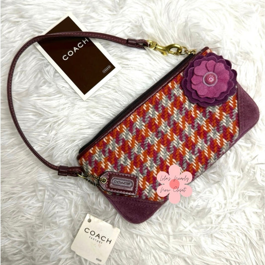 NWT Vintage COACH y2k Hampton Houndstooth Wristlet