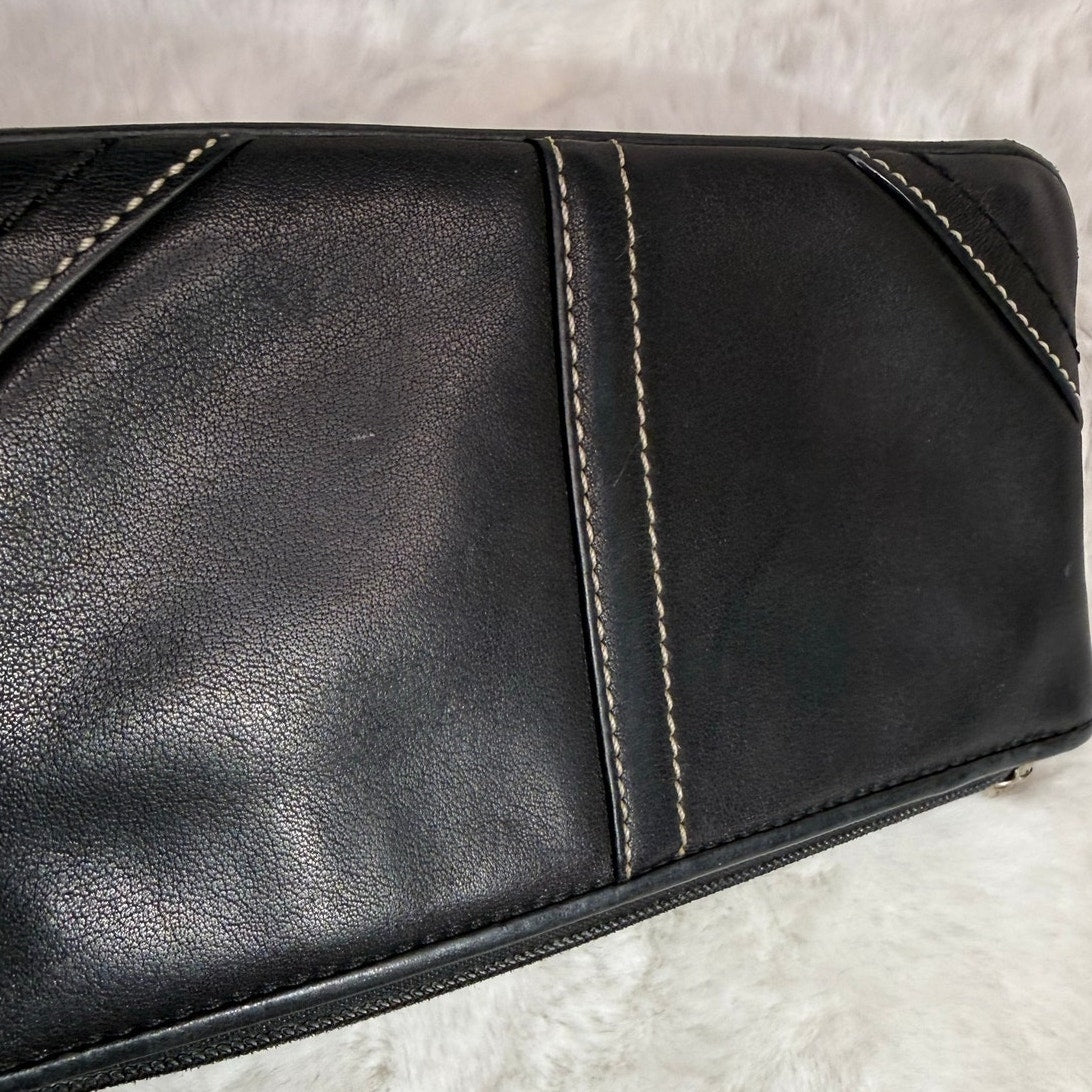 y2k COACH Black Leatherware Wristlet