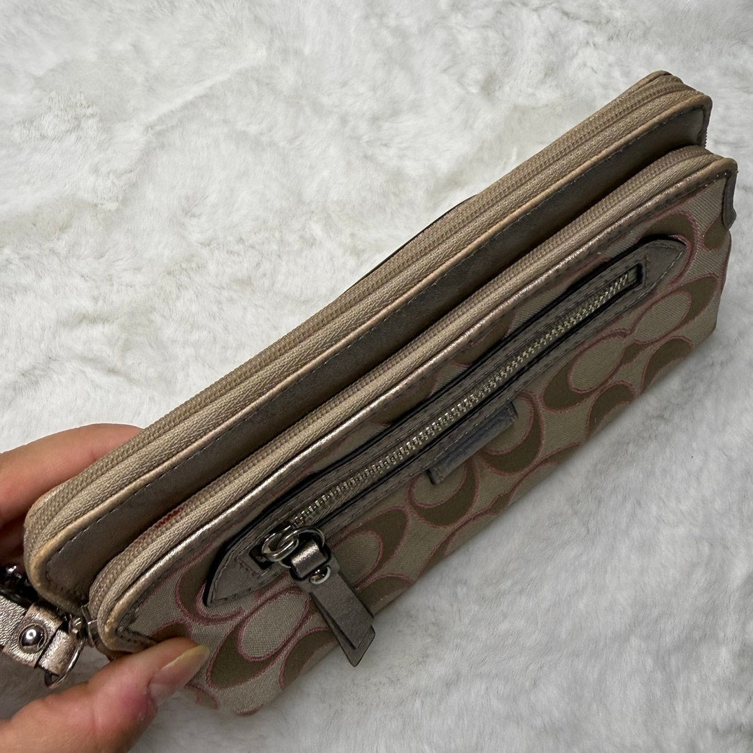 COACH Silver Pink Wristlet