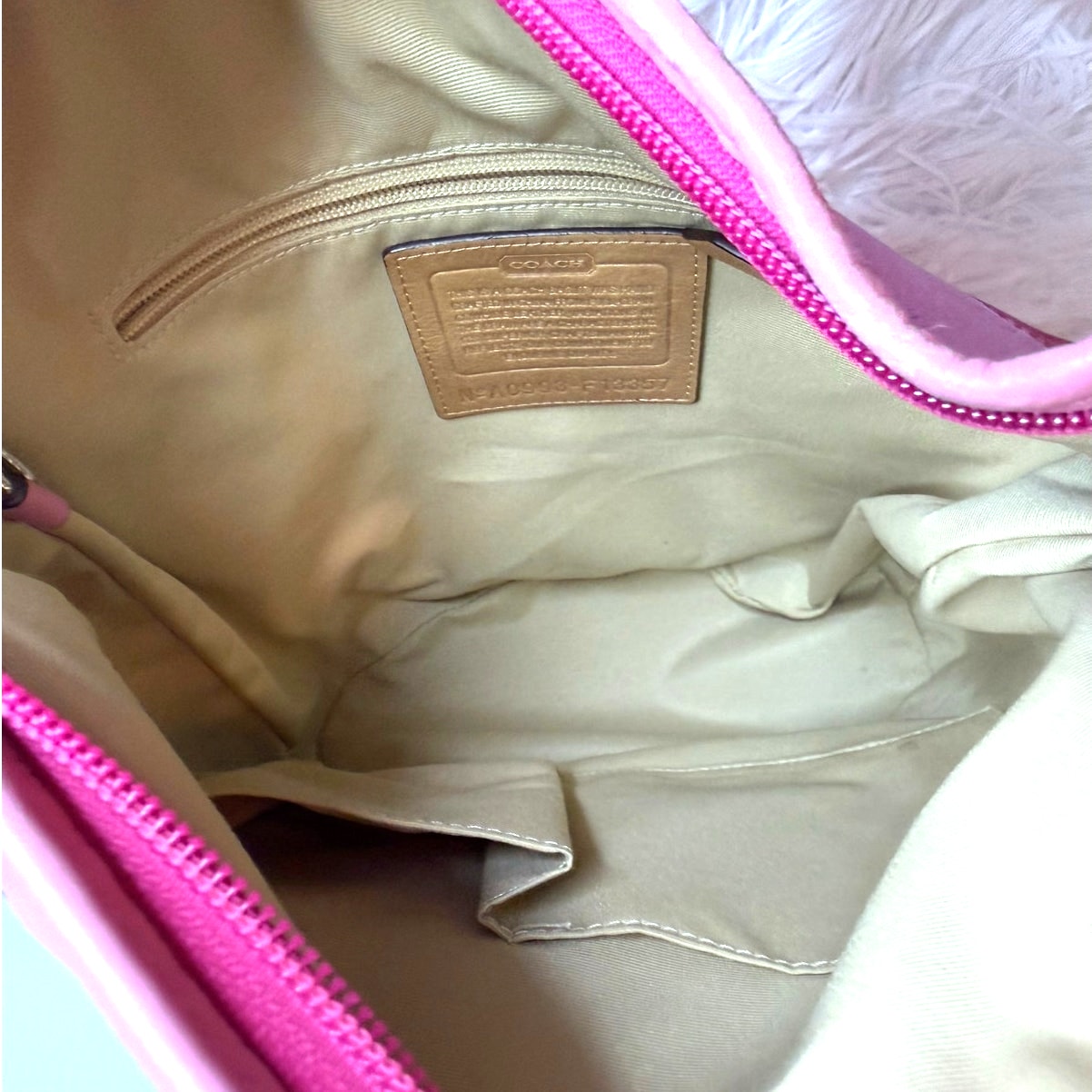 COACH Rugby Stripe Pink Leather Duffle Crossbody Shoulder Bag F13357