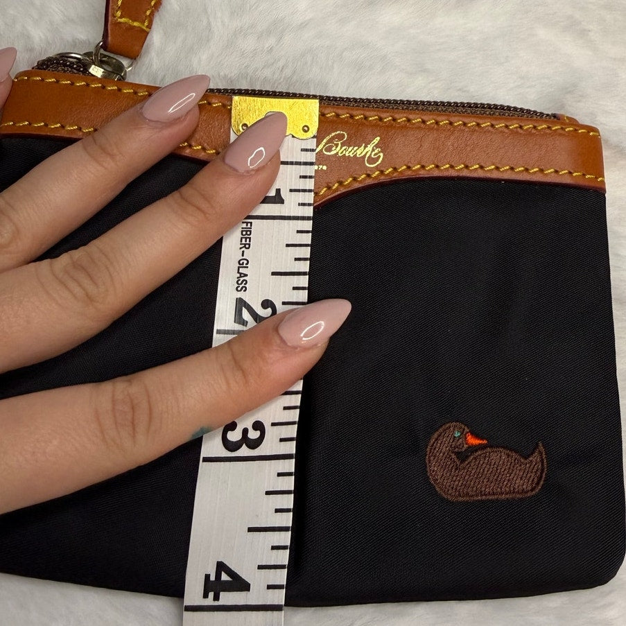 DOONEY & BOURKE Nyon Black Pouch