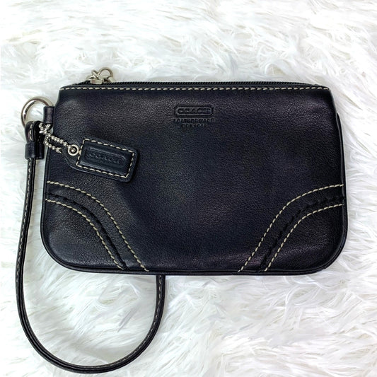 Vintage COACH y2k Black Leatherware Wristlet