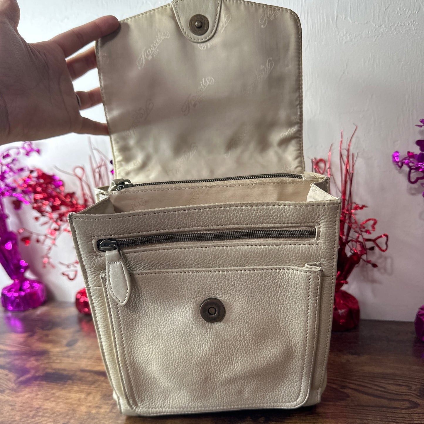 SALE Vintage FOSSIL Beige Crossbody