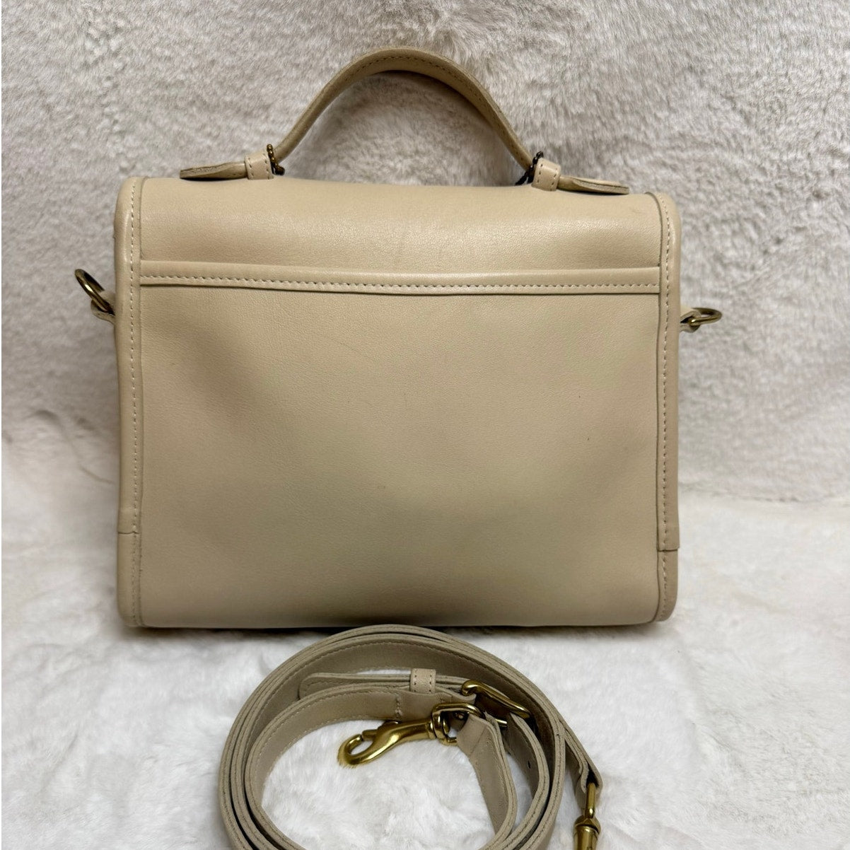 Vintage Coach Court 9870 Satchel Top Handle Crossbody Bag