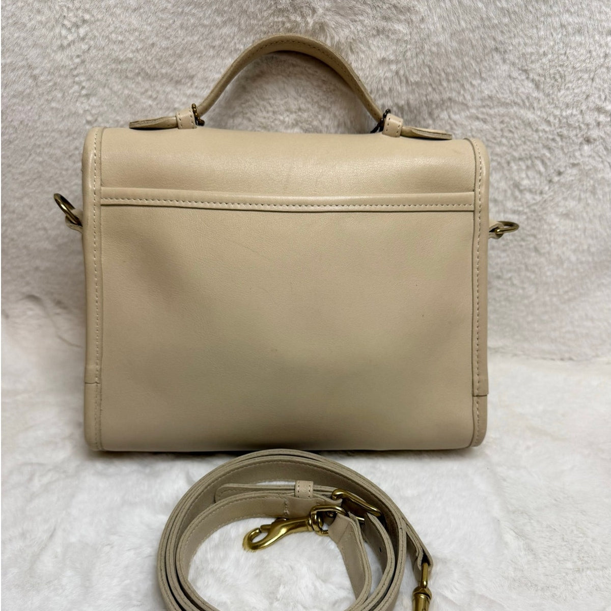 Vintage Coach Court 9870 Satchel Top Handle Crossbody Bag