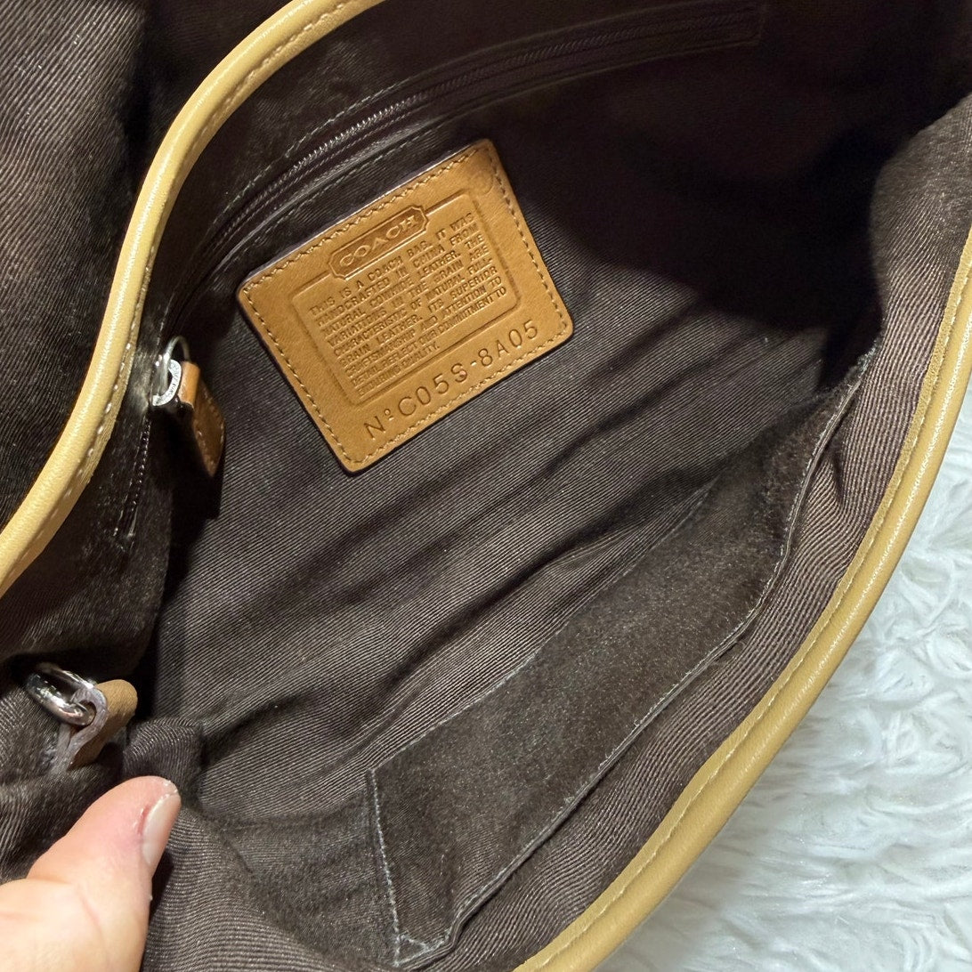 Vintage COACH Y2k Soho Saddle Tan Flap Shoulder Bag