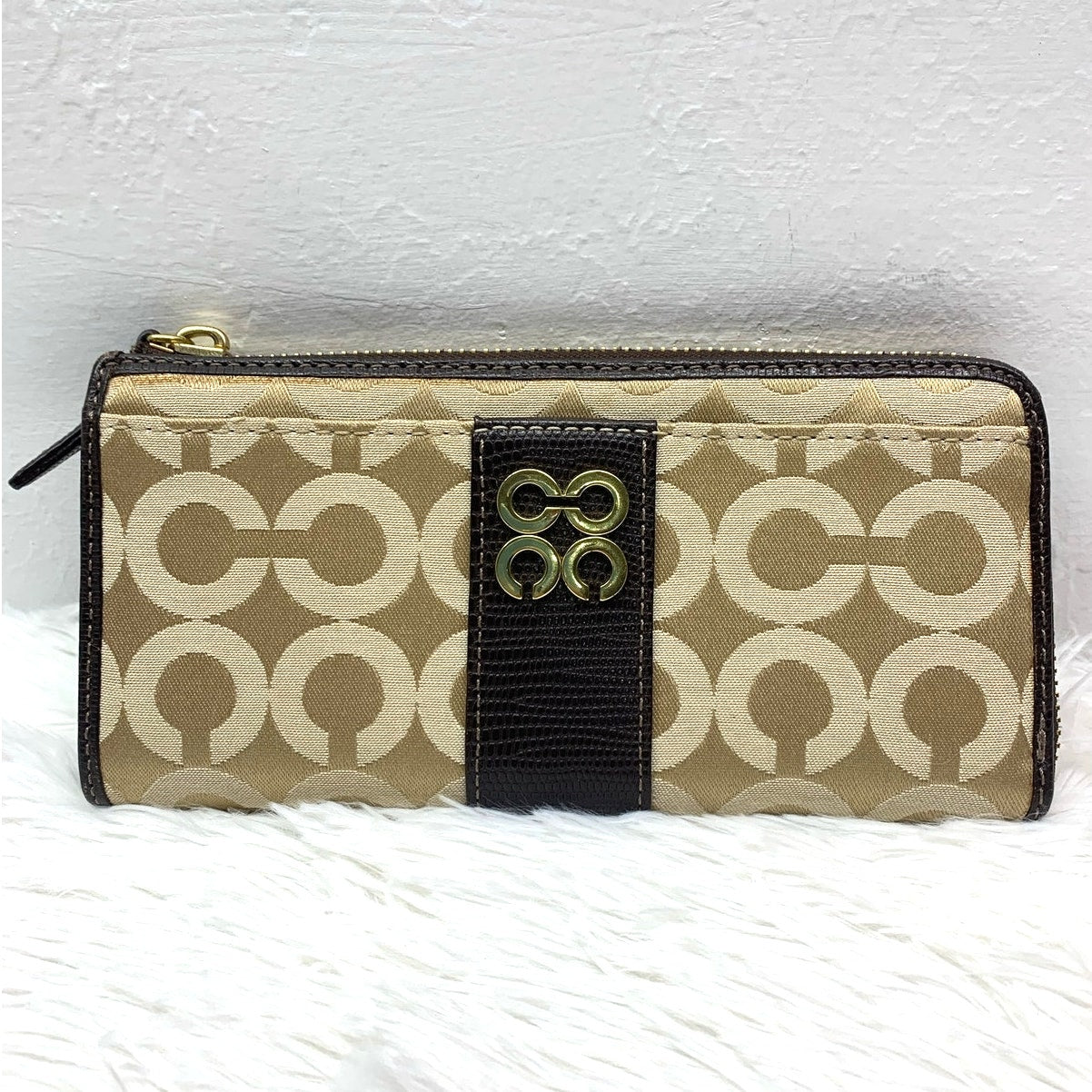 COACH  Julia Khaki Brown Op Art Slim Zip Wallet