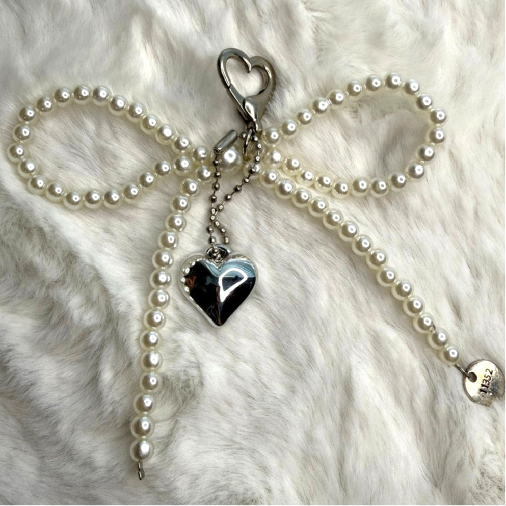 White Bowknot Heart Sweet Charm Pearl Bow Bag Charm Fashion Charm