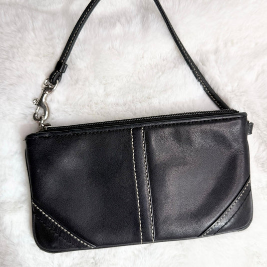 y2k COACH Black Leatherware Wristlet