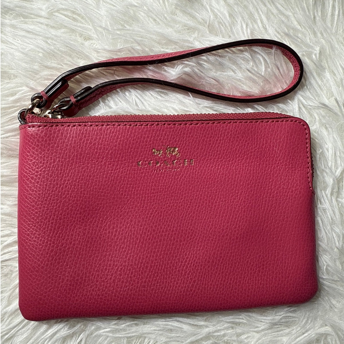 SALE COACH Fuchsia Wristlet