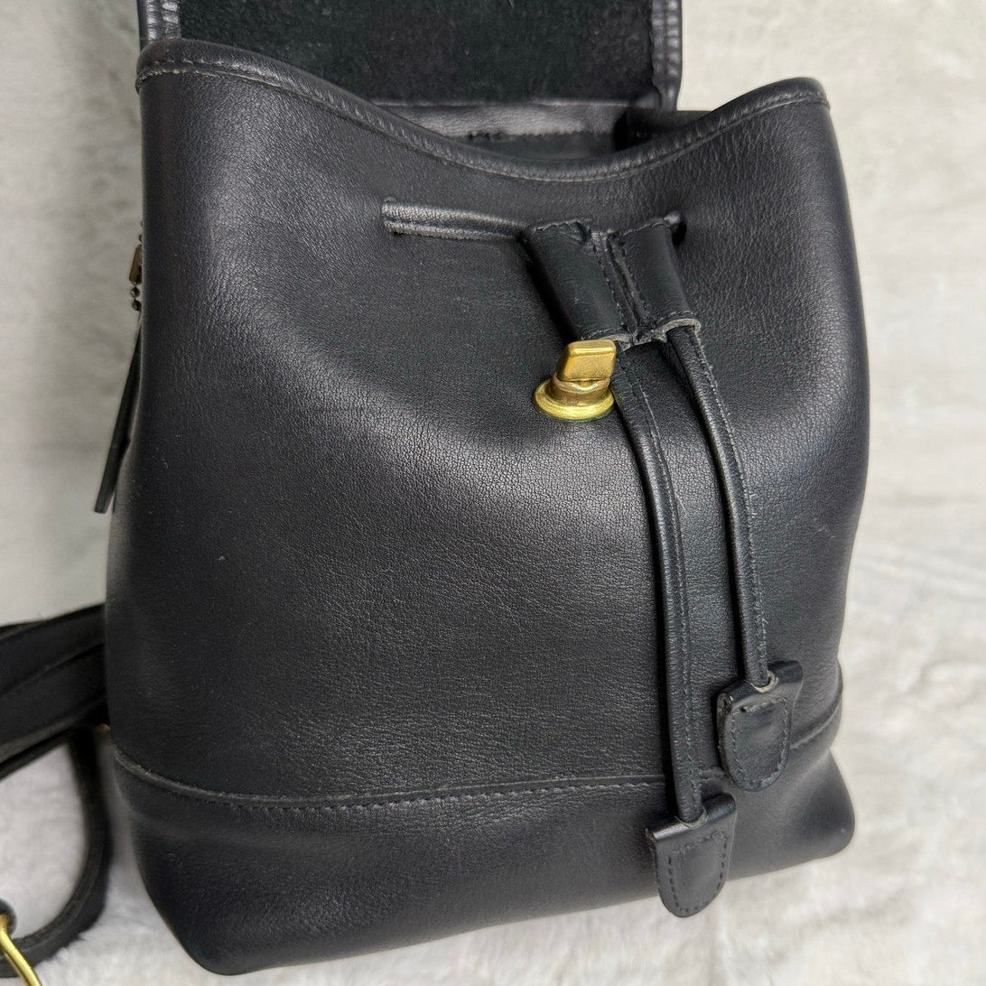 Vintage Coach Black 9960 Daypack Drawstring Backpack