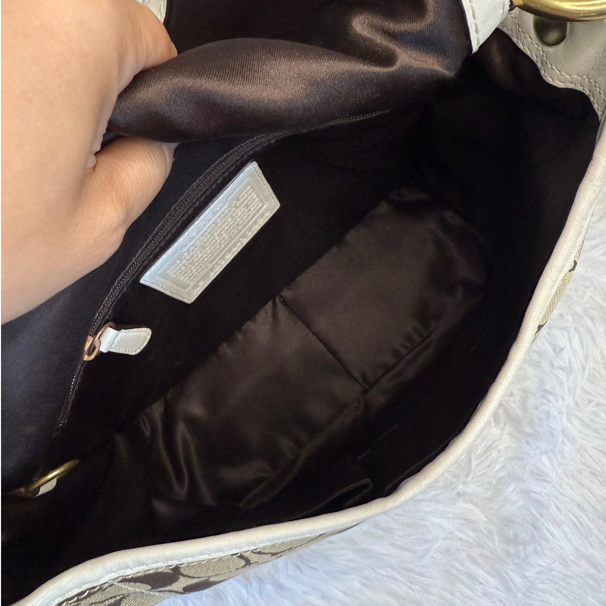 y2k COACH 2007 Bleeker 11434 Brown Bone Canvas Flap Shoulder Bag