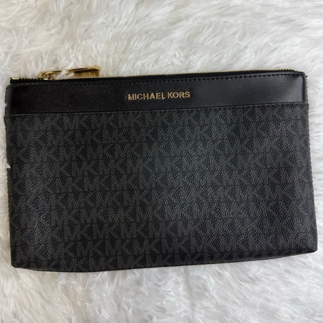 SALE MICHAEL KORS Black Signature Pouch Wristlet