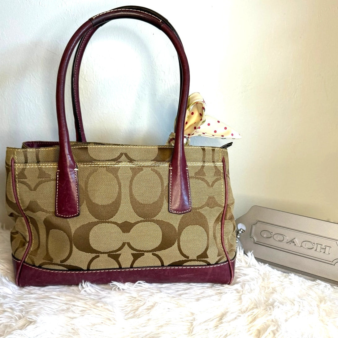 COACH 2010 Madeline Turnlock Signature Purple Brown Shoulder Bag Tote